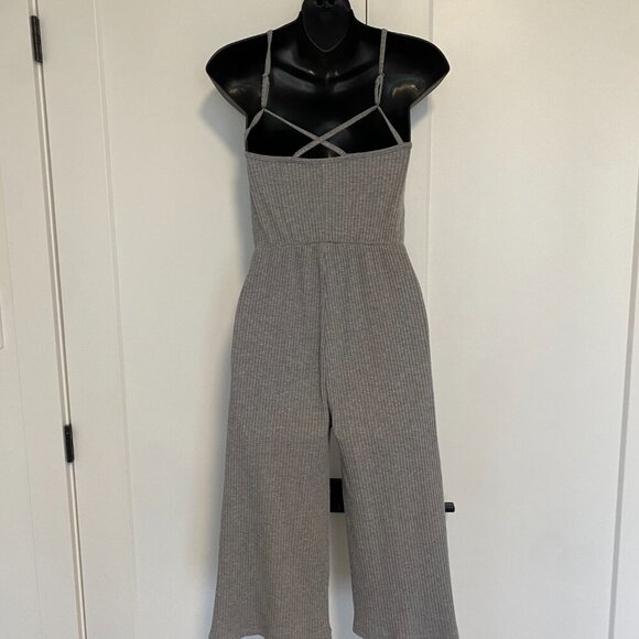 Ardene Ribbed‎ Grey Wide Leg Jumpsuit Women's Size Small - Picture 5 of 6